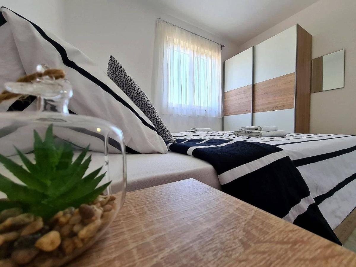 Apartments Ana Medulin Kültér fotó